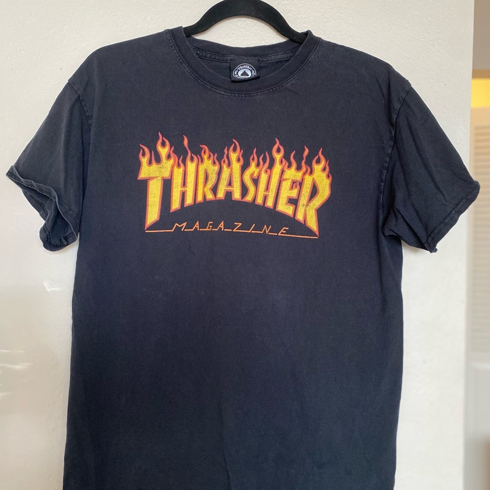 Thrasher Black and Orange Flame Logo Tee